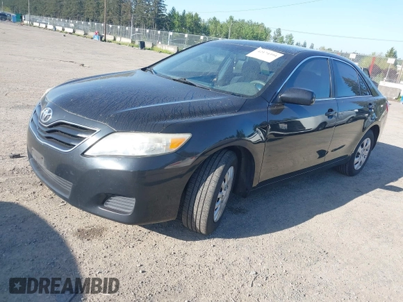 2011 Toyota Camry LE with VIN 4T1BF3EK4BU743464, listed as a IAAI auction lot 42174394 with 267,345 mi miles. Bid and sale history available at carsss.com. Image 2.