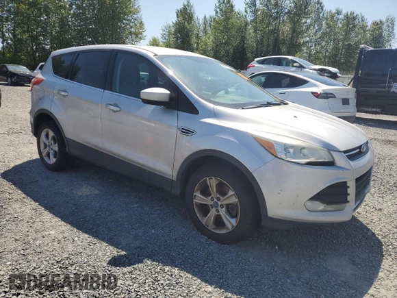 2013 Ford Escape SE z VIN 1FMCU9GX8DUC36592, wystawiony jako Copart lot #60106585 z przebiegiem 220 867 mil mil oraz Czysty tytuł • Clean title. Historia ofert i sprzedaży dostępna na DreamBid. Obrazek 4.