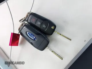2023 Ford Maverick XL z VIN 3FTTW8E37PRA74216, wystawiony jako IAAI lot #41852290 z przebiegiem 21 849 mil mil oraz . Historia ofert i sprzedaży dostępna na DreamBid. Obrazek 11.