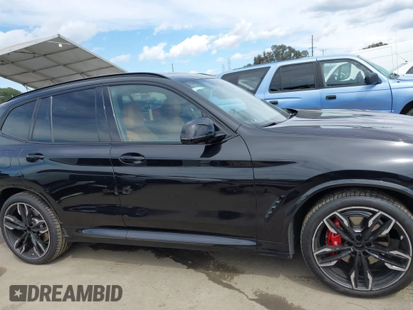 2022 BMW X3 M40i with VIN 5UX83DP01N9N28817, listed as a IAAI auction lot 41939093 with 19,011 mi miles. Bid and sale history available at carsss.com. Image 14.