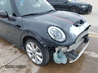 2014 MINI Hardtop S with VIN WMWXM7C56ET926604, listed as a IAAI auction lot 41642560 with 81,219 mi miles and . Bid and sale history available at DreamBid. Image 17.