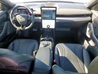 2021 Ford Mustang Mach-E Premium с VIN 3FMTK3SUXMMA06668, выставлен на аукционе Copart как лот 55467465 с пробегом 46 380 миль миль и Списание • Salvage title. История ставок и продаж доступна на DreamBid. Изображение 8.