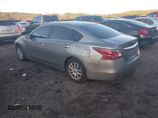 2014 Nissan Altima 2.5 S with VIN 1N4AL3AP2EC109838, listed as a IAAI auction lot 41079111 with 272,948 mi miles. Bid and sale history available at carsss.com. Image 3.