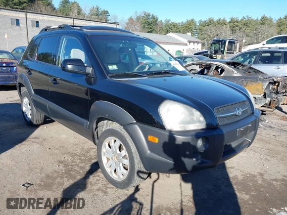 2007 Hyundai Tucson SE with VIN KM8JN72D17U590769, listed as a IAAI auction lot 41003503 with 143,462 mi miles and . Bid and sale history available at DreamBid. Image 1.