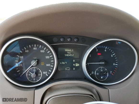 2010 Mercedes-Benz M-Class ML 350 with VIN 4JGBB8GB4AA602674, listed as a Copart auction lot 48892835 with 140,452 mi miles and Salvage Title. Bid and sale history available at carsss.com. Image 9.