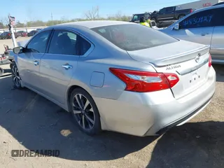2016 Nissan Altima SR with VIN 1N4AL3AP4GC171826, listed as a IAAI auction lot 41841720 with Not Provided miles and . Bid and sale history available at carsss.com. Image 3.