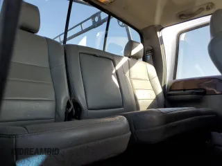 2006 Ford Super Duty F-250 XL with VIN 1FTSW20P26EB54317, listed as a Copart auction lot 87952395 with 209,844 mi miles and Non Repairable. Bid and sale history available at carsss.com. Image 10.