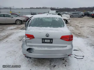 2015 Volkswagen Jetta Sedan 2.0L S with VIN 3VW2K7AJ7FM266914, listed as a IAAI auction lot 41270331 with 72,800 mi miles. Bid and sale history available at carsss.com. Image 16.