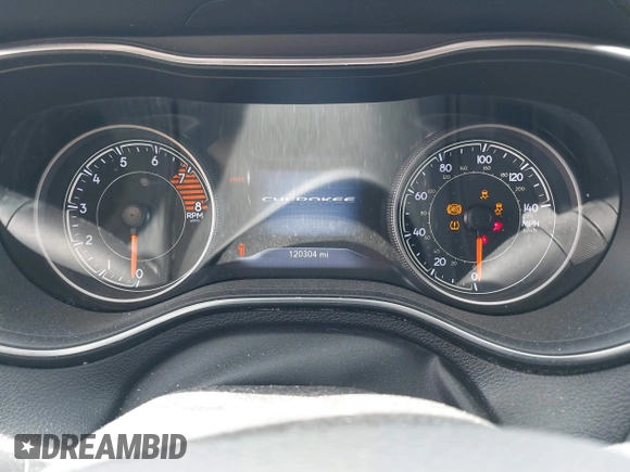 2019 Jeep Cherokee Limited with VIN 1C4PJMDX3KD254825, listed as a IAAI auction lot 42067129 with 120,304 mi miles and . Bid and sale history available at DreamBid. Image 7.