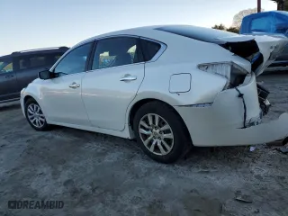 2013 Nissan Altima 2.5 S with VIN 1N4AL3AP2DC259057, listed as a Copart auction lot 44419885 with 209,661 mi miles and Salvage Title. Bid and sale history available at carsss.com. Image 2.