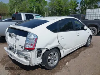 2006 Toyota Prius z VIN JTDKB20U463168006, wystawiony jako IAAI lot #42214657 z przebiegiem 191 466 mil mil oraz . Historia ofert i sprzedaży dostępna na DreamBid. Obrazek 6.