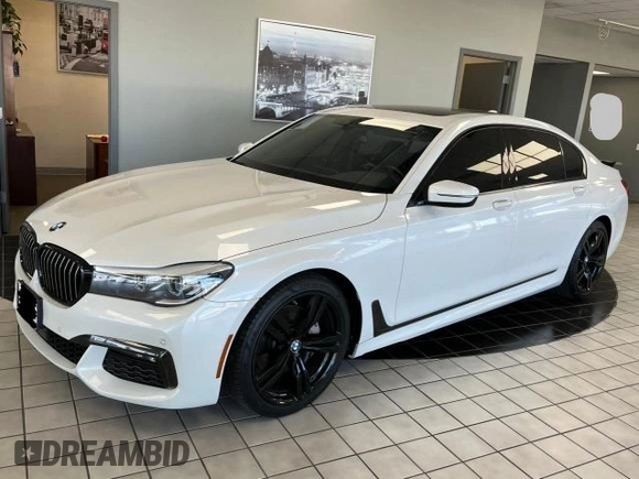 2018 BMW 7 Series 740i with VIN WBA7E2C50JG743251, listed as a Copart auction lot 46553935 with 60,974 mi miles and Clean Title. Bid and sale history available at carsss.com. Image 2.