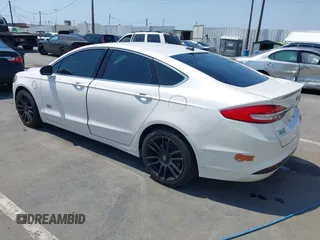 2017 Ford Fusion Titanium with VIN 3FA6P0SU7HR264615, listed as a IAAI auction lot 42747242 with 196,483 mi miles and . Bid and sale history available at DreamBid. Image 3.