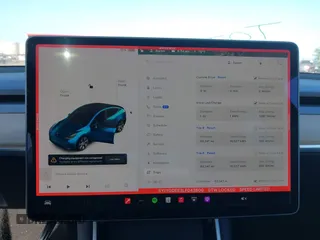 2020 Tesla Model Y Long Range z VIN 5YJYGDEE3LF043800, wystawiony jako IAAI lot #41590220 z przebiegiem 62 341 mil mil oraz . Historia ofert i sprzedaży dostępna na DreamBid. Obrazek 19.