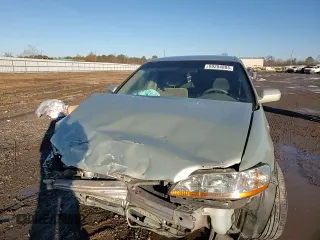 1998 Honda Accord LX с VIN 1HGCG5547WA185458, выставлен на аукционе Copart как лот 89294805 с пробегом Не указан миль и Списание • Salvage title. История ставок и продаж доступна на DreamBid. Изображение 11.