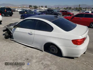 2013 BMW M3 with VIN WBSKG9C56DJ593825, listed as a Copart auction lot 75298514 with 85,798 mi miles and Salvage Title. Bid and sale history available at carsss.com. Image 2.