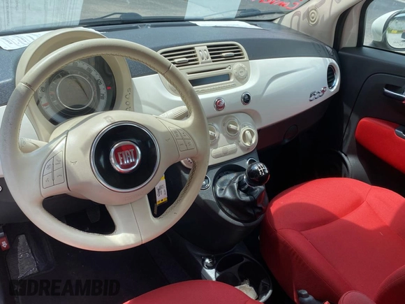 2013 FIAT 500 Pop z VIN 3C3CFFDR2DT754389, wystawiony jako Copart lot #65988685 z przebiegiem 114 127 mil mil oraz Czysty tytuł • Clean title. Historia ofert i sprzedaży dostępna na DreamBid. Obrazek 9.