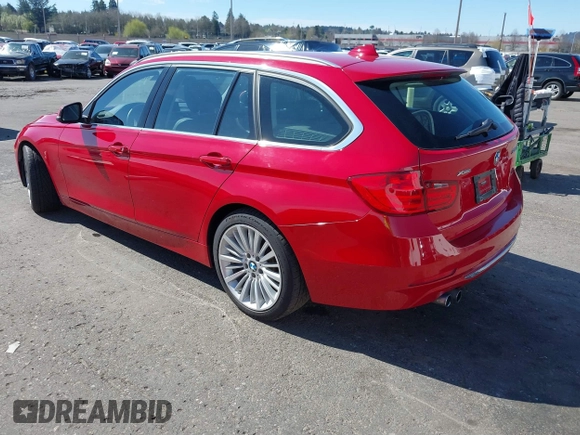 2014 BMW 3 Series 328i xDrive with VIN WBA3G7C58EKN36972, listed as a IAAI auction lot 41854952 with 112,201 mi miles and . Bid and sale history available at carsss.com. Image 3.