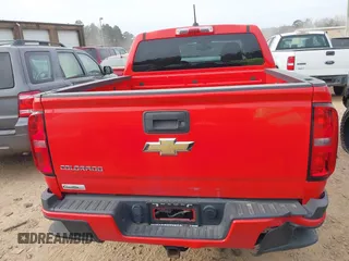 2020 Chevrolet Colorado 2WD Work Truck with VIN 1GCGSBEA3L1162371, listed as a IAAI auction lot 41459602 with 126,428 mi miles and . Bid and sale history available at DreamBid. Image 16.