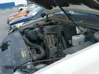 2009 Cadillac Escalade ESV with VIN 1GYFK26239R287345, listed as a IAAI auction lot 42401613 with 206,706 mi miles and . Bid and sale history available at DreamBid. Image 20.