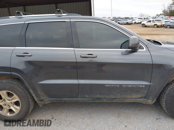 2017 Jeep Grand Cherokee Laredo with VIN 1C4RJFAG0HC739589, listed as a IAAI auction lot 41454746 with 133,868 mi miles. Bid and sale history available at carsss.com. Image 14.