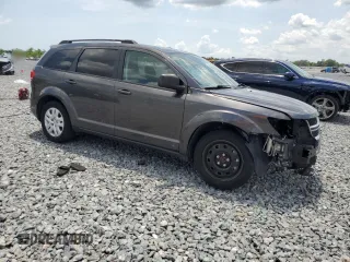 2017 Dodge Journey SE z VIN 3C4PDCAB5HT694834, wystawiony jako Copart lot #56306275 z przebiegiem 75 286 mil mil oraz Szkoda całkowita • Salvage title. Historia ofert i sprzedaży dostępna na DreamBid. Obrazek 4.