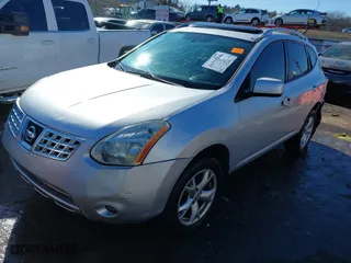 2010 Nissan Rogue S with VIN JN8AS5MT9AW017947, listed as a IAAI auction lot 41555840 with 142,986 mi miles. Bid and sale history available at carsss.com. Image 17.