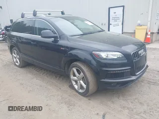 2014 Audi Q7 S line Prestige z VIN WA1DGAFE0ED020720, wystawiony jako IAAI lot #42448552 z przebiegiem 171 055 mil mil oraz . Historia ofert i sprzedaży dostępna na DreamBid. Obrazek 1.