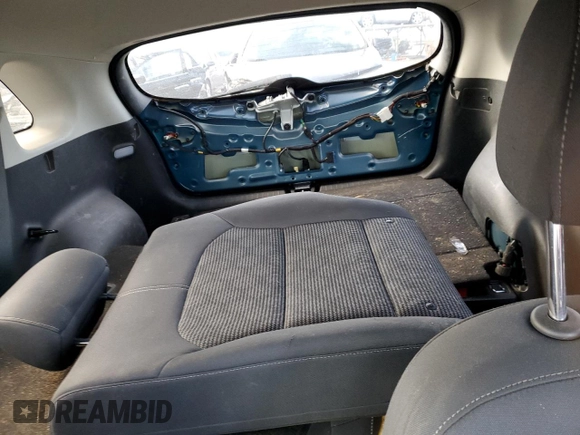 2018 Kia Niro LX with VIN KNDCB3LC6J5206975, listed as a Copart auction lot 49488895 with 121,824 mi miles and Clean Title. Bid and sale history available at carsss.com. Image 10.