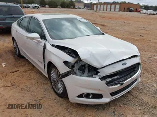 2013 Ford Fusion Titanium Hybrid with VIN 3FA6P0RU2DR308696, listed as a IAAI auction lot 41914944 with 133,710 mi miles. Bid and sale history available at carsss.com. Image 1.