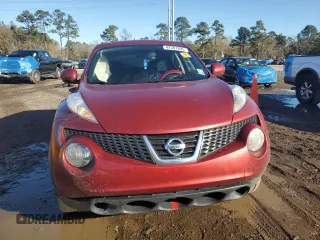 2014 Nissan Juke SV with VIN JN8AF5MR0ET451447, listed as a Copart auction lot 42381805 with 9,688 mi miles and Salvage Title. Bid and sale history available at carsss.com. Image 5.