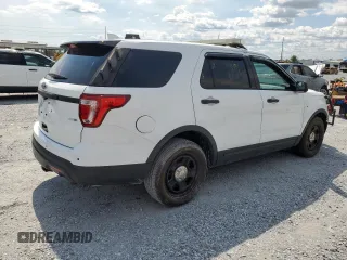 2017 Ford Police Interceptor Utility с VIN 1FM5K8AR5HGD58916, выставлен на аукционе Copart как лот 62308335 с пробегом 73 964 миль миль и Списание • Salvage title. История ставок и продаж доступна на DreamBid. Изображение 3.