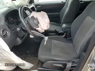 2017 Jeep Patriot High Altitude with VIN 1C4NJPFA5HD122871, listed as a Copart auction lot 50761645 with 105,186 mi miles and Salvage Title. Bid and sale history available at carsss.com. Image 7.