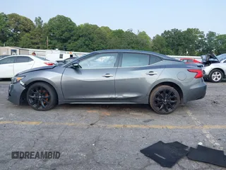 2017 Nissan Maxima SR with VIN 1N4AA6AP4HC405780, listed as a IAAI auction lot 42371633 with 161,502 mi miles and . Bid and sale history available at DreamBid. Image 14.
