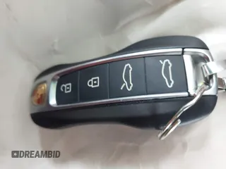 2021 Porsche Taycan z VIN WP0AA2Y19MSA19122, wystawiony jako IAAI lot #41925232 z przebiegiem 13 475 mil mil oraz . Historia ofert i sprzedaży dostępna na DreamBid. Obrazek 11.