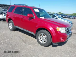 2010 Ford Escape Limited с VIN 1FMCU9EG0AKD06905, выставлен на аукционе IAAI как лот 42389127 с пробегом 116 672 миль миль и . История ставок и продаж доступна на DreamBid. Изображение 1.