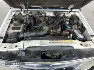 2000 Ford Explorer XLT z VIN 1FMZU73E9YZB47416, wystawiony jako Copart lot #44131665 z przebiegiem 241 417 mil mil oraz Szkoda całkowita • Salvage title. Historia ofert i sprzedaży dostępna na DreamBid. Obrazek 14.