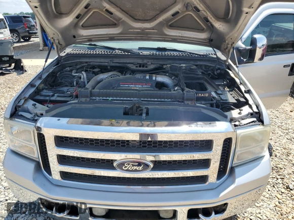 2005 Ford F-250 XL with VIN 1FTSW21P05EB33978, listed as a Copart auction lot 55105045 with 129,863 mi miles and Clean Title. Bid and sale history available at DreamBid. Image 11.