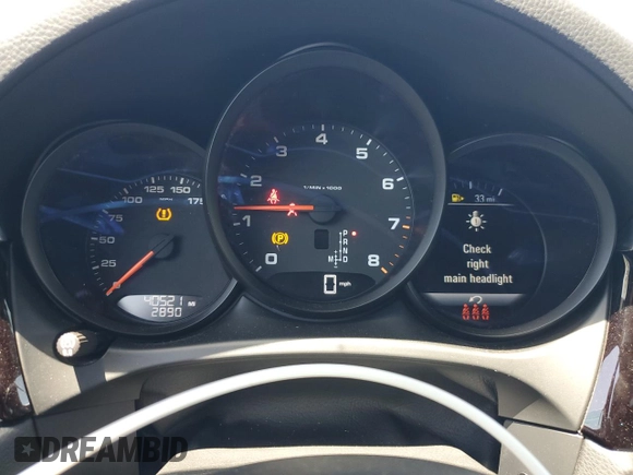 2020 Porsche Macan with VIN WP1AA2A55LLB08011, listed as a Copart auction lot 57046245 with 40,521 mi miles and Salvage title. Bid and sale history available at DreamBid. Image 9.