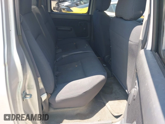 2004 Nissan Frontier SVE with VIN 1N6MD27Y54C425938, listed as a IAAI auction lot 42493239 with 191,365 mi miles and . Bid and sale history available at DreamBid. Image 8.