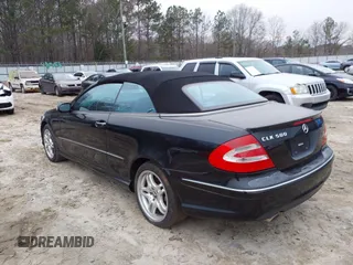 2004 Mercedes-Benz CLK 500 z VIN WDBTK75G24T012126, wystawiony jako IAAI lot #41514021 z przebiegiem 135 901 mil mil oraz . Historia ofert i sprzedaży dostępna na DreamBid. Obrazek 3.