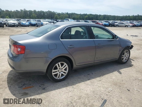 2007 Volkswagen Jetta 2.5 with VIN 3VWRG71K57M000611, listed as a Copart auction lot 55950635 with Not provided miles and Salvage title. Bid and sale history available at DreamBid. Image 3.