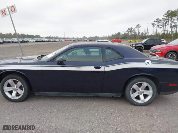 2011 Dodge Challenger with VIN 2B3CJ4DG6BH542115, listed as a IAAI auction lot 41586159 with 213,722 mi miles. Bid and sale history available at carsss.com. Image 14.
