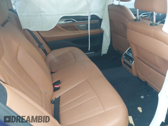 2018 BMW 7 Series 740i with VIN WBA7E2C58JB216314, listed as a IAAI auction lot 41867480 with 62,678 mi miles. Bid and sale history available at carsss.com. Image 8.
