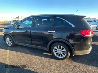 2016 Kia Sorento LX with VIN 5XYPGDA55GG137273, listed as a Copart auction lot 87420554 with 131,056 mi miles and Salvage Title. Bid and sale history available at carsss.com. Image 2.