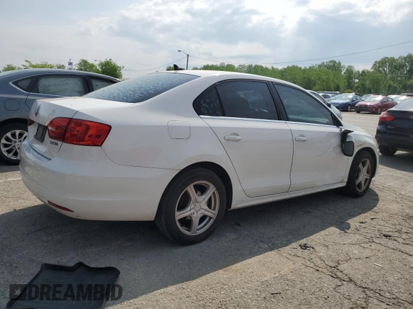 2013 Volkswagen Jetta SE with VIN 3VWDP7AJ4DM351667, listed as a Copart auction lot 54541425 with 185,854 mi miles and Salvage title. Bid and sale history available at DreamBid. Image 3.