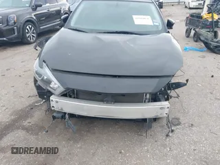 2018 Nissan Maxima SV with VIN 1N4AA6AP1JC392640, listed as a IAAI auction lot 41911036 with Not Provided miles and . Bid and sale history available at DreamBid. Image 12.