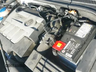 2012 Volkswagen Jetta TDI w/Premium with VIN 3VWLL7AJ7CM081288, listed as a IAAI auction lot 42263252 with 92,693 mi miles and . Bid and sale history available at DreamBid. Image 12.