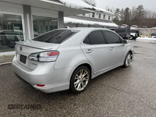 2010 Lexus HS 250h with VIN JTHBB1BA3A2021136, listed as a Copart auction lot 46173495 with 203,110 mi miles and Clean Title. Bid and sale history available at DreamBid. Image 4.