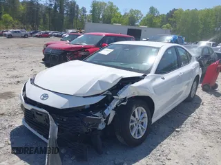 2025 Toyota Camry LE with VIN 4T1DAACKXSU522692, listed as a IAAI auction lot 41986703 with 7,814 mi miles and . Bid and sale history available at DreamBid. Image 17.